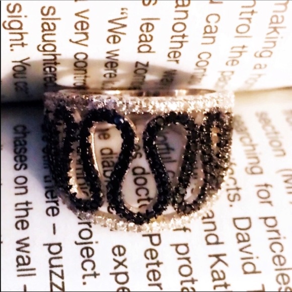 Silver Onyx Lab Created Silver Ring - Picture 2 of 3